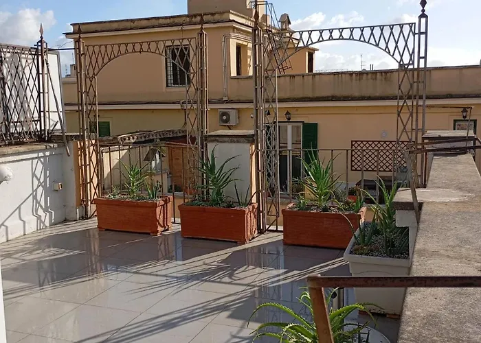 Guesthost - Piazza Venezia&colosseum Loft