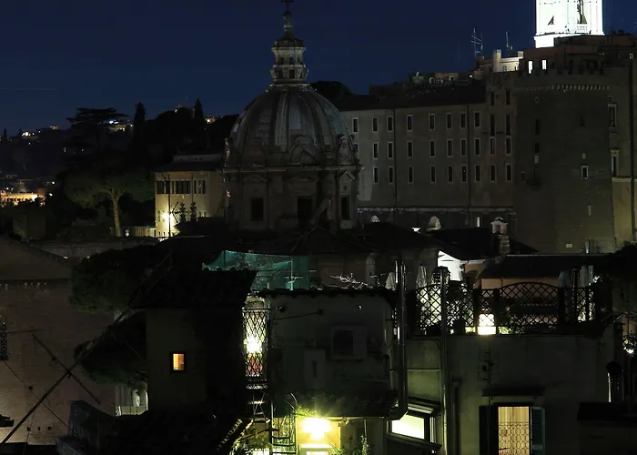 Guesthost - Piazza Venezia&colosseum Loft Rzym