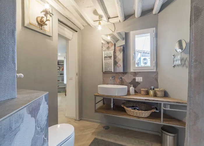 Guesthost - Piazza Venezia&colosseum Loft * Rzym