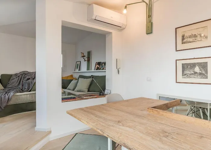 Guesthost - Piazza Venezia&colosseum Loft *