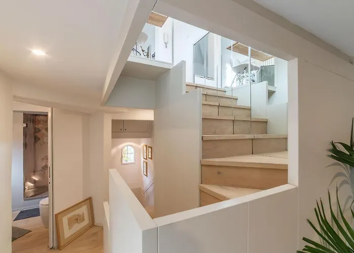 Guesthost - Piazza Venezia&colosseum Loft Apartament *