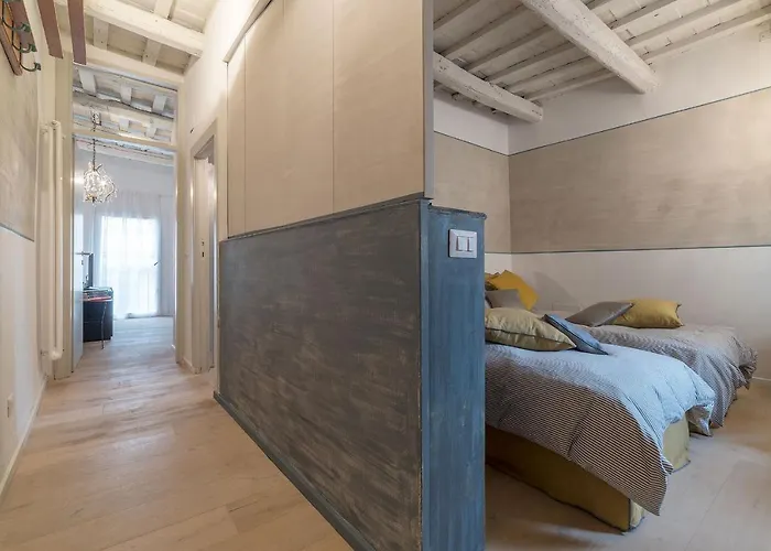Apartament Guesthost - Piazza Venezia&colosseum Loft