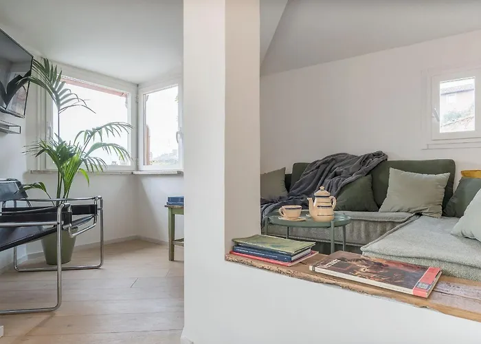 Guesthost - Piazza Venezia&colosseum Loft *