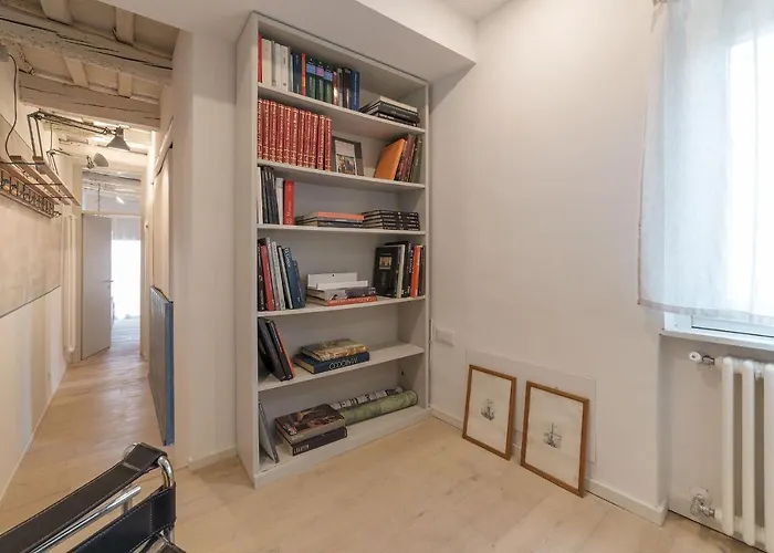 Guesthost - Piazza Venezia&colosseum Loft Rzym