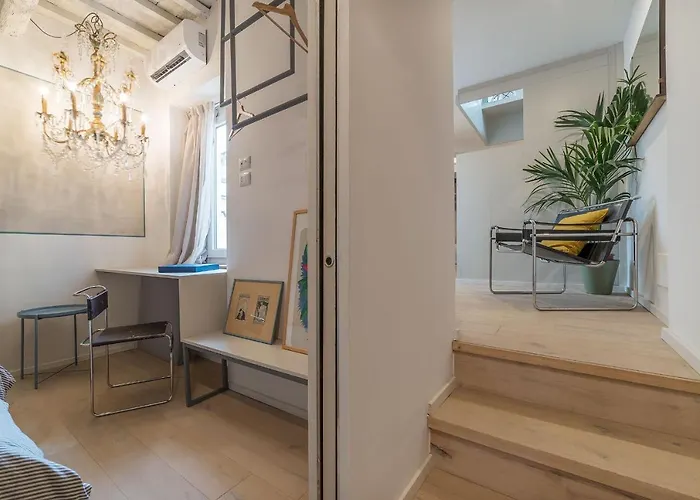 Apartament Guesthost - Piazza Venezia&colosseum Loft *