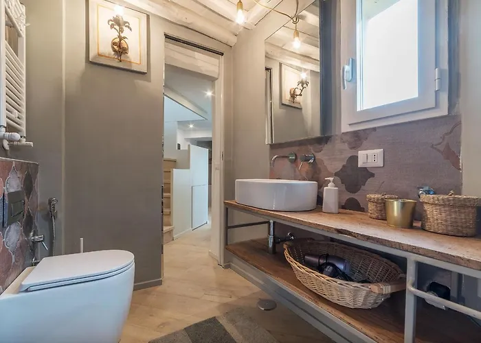 Guesthost - Piazza Venezia&colosseum Loft Apartament *