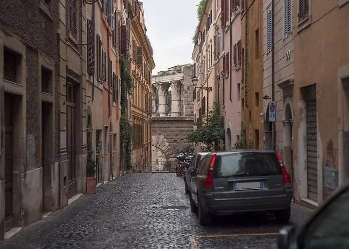 Guesthost - Piazza Venezia&colosseum Loft Apartament